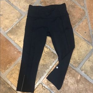 Lululemon crop leggings